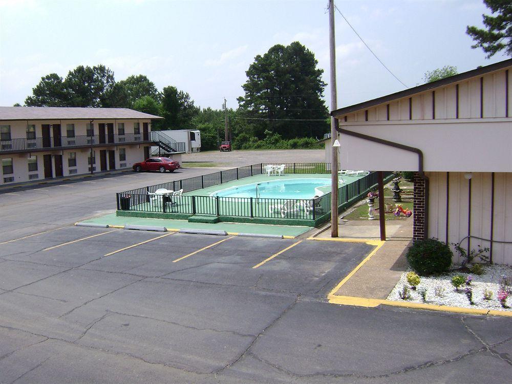 Relax Inn And Suites Hope Exterior photo